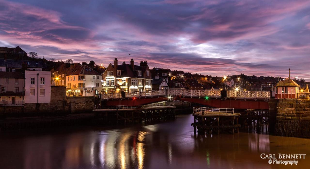 The Windmill Inn - Whitby Stainsacre Buitenkant foto